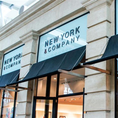 new york & company locations.